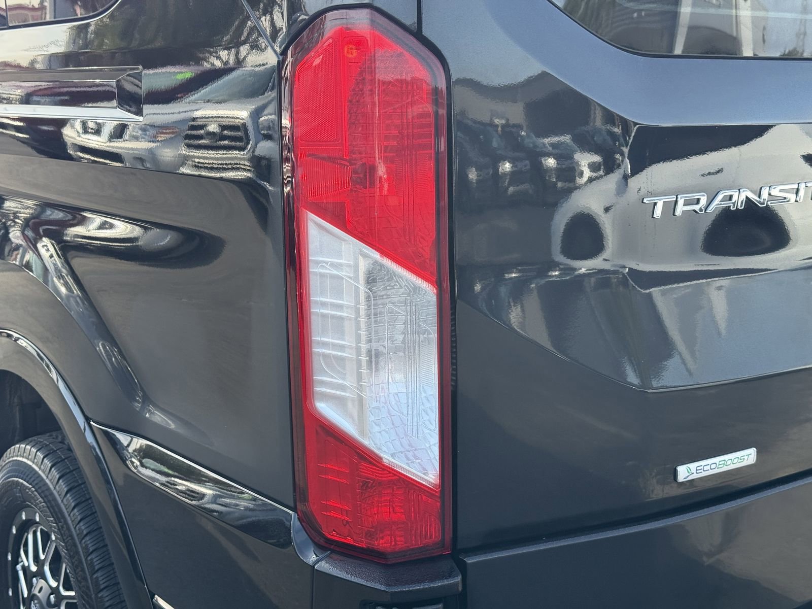 Used 2022 Ford Transit 250 Medium Roof w/ Upfitter Package image 7