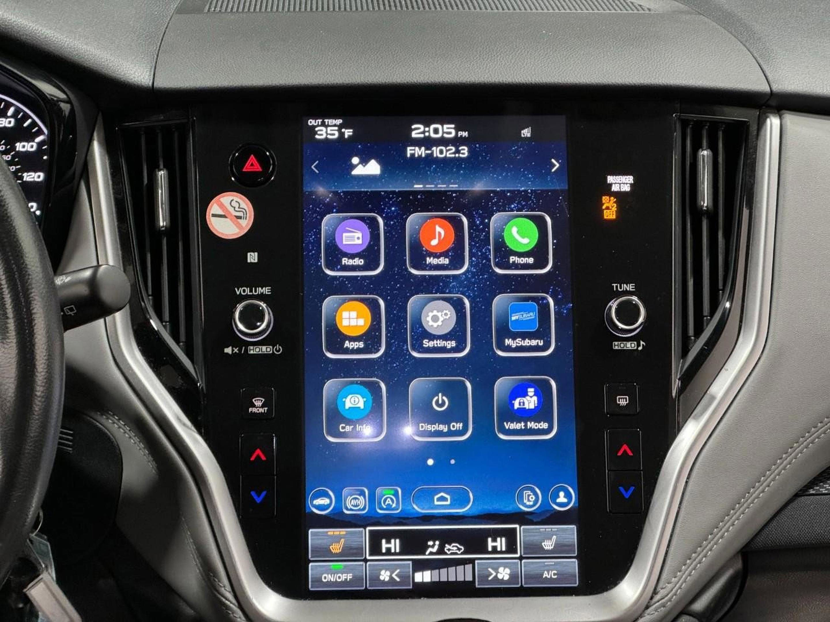 Used 2024 Subaru Outback Premium image 14