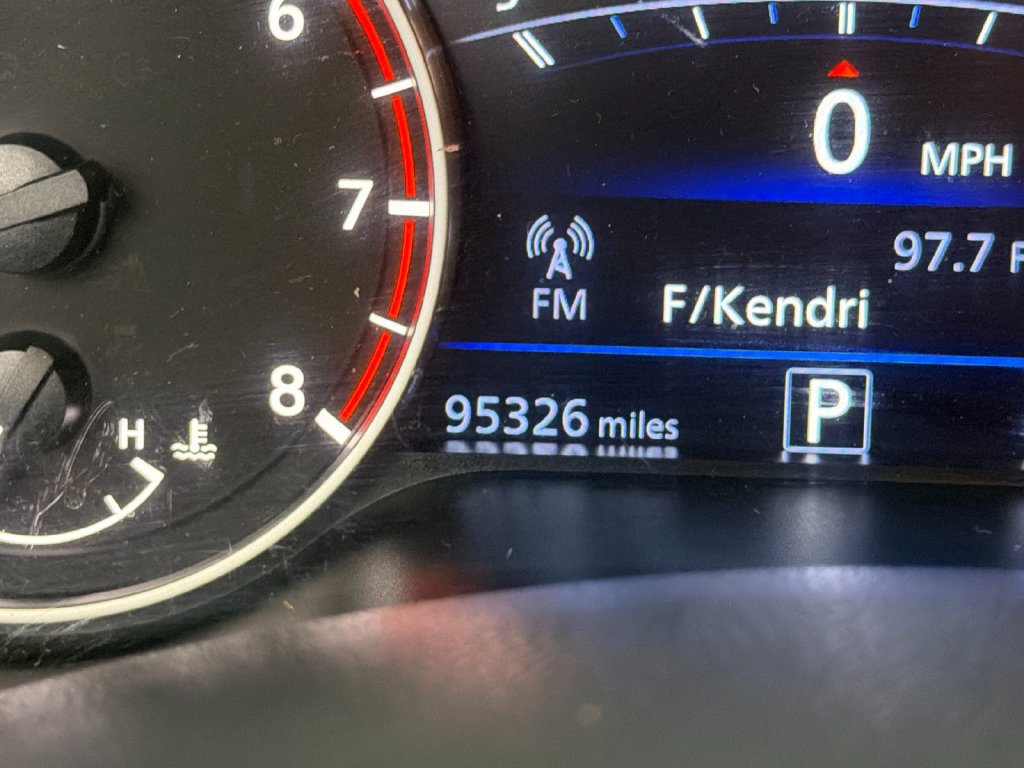 Used 2023 Nissan Altima 2.0 SR FWD image 26