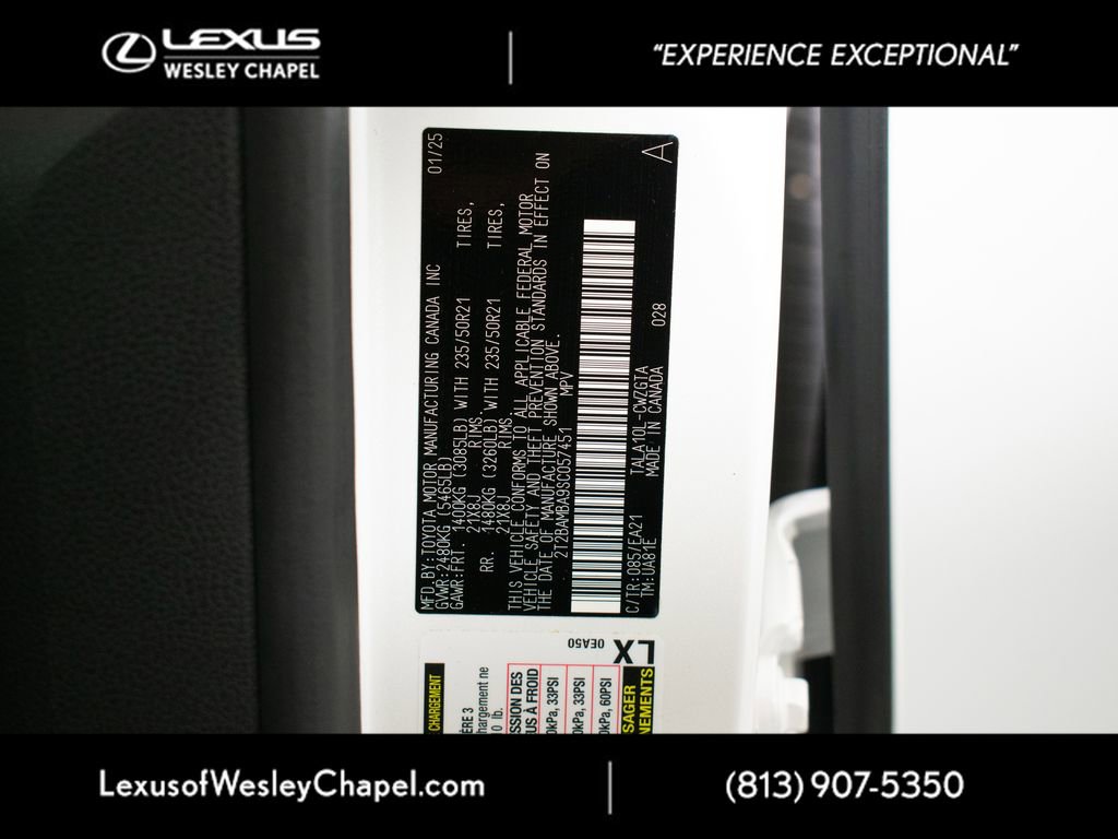 Used 2025 Lexus RX 350 Premium FWD image 39
