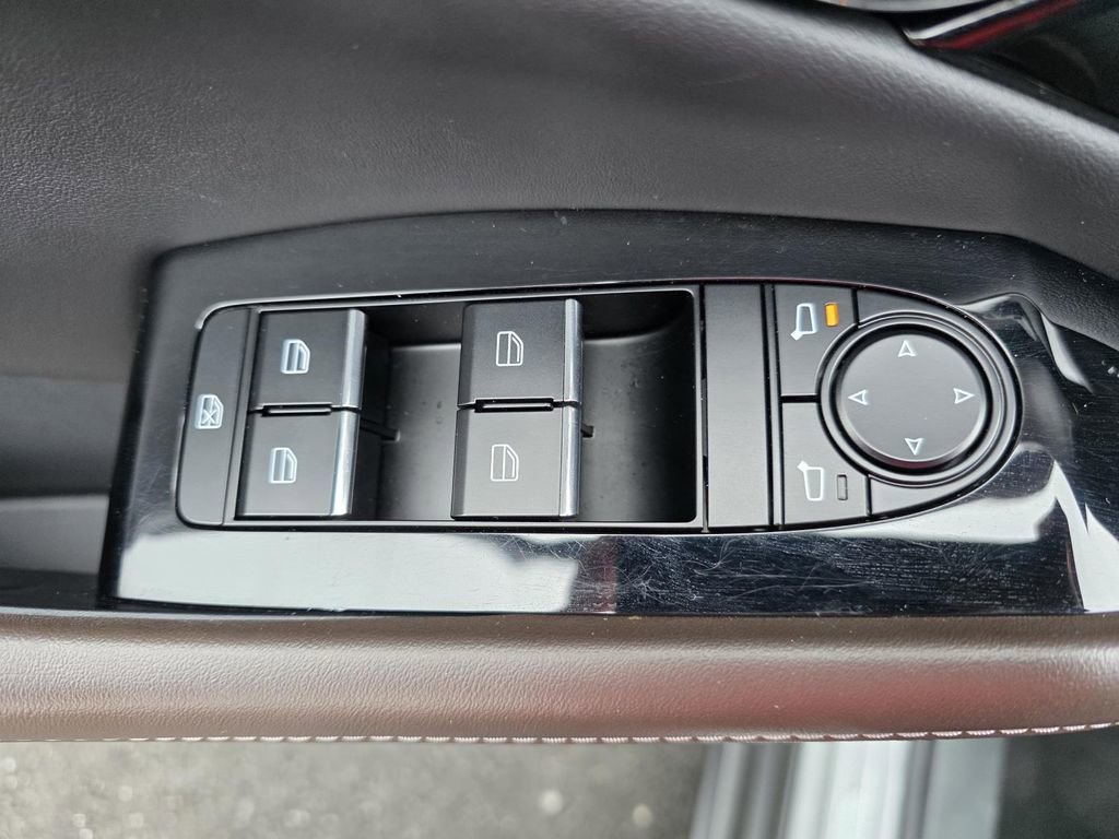 Certified 2025 MAZDA CX-30 AWD 2.5 S w/ Premium Package image 12