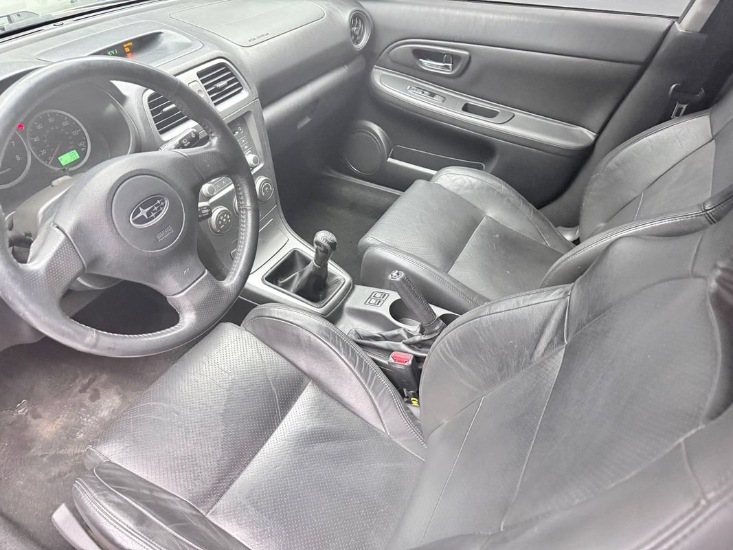 Used 2006 Subaru Impreza WRX Limited AWD/4WD image 9