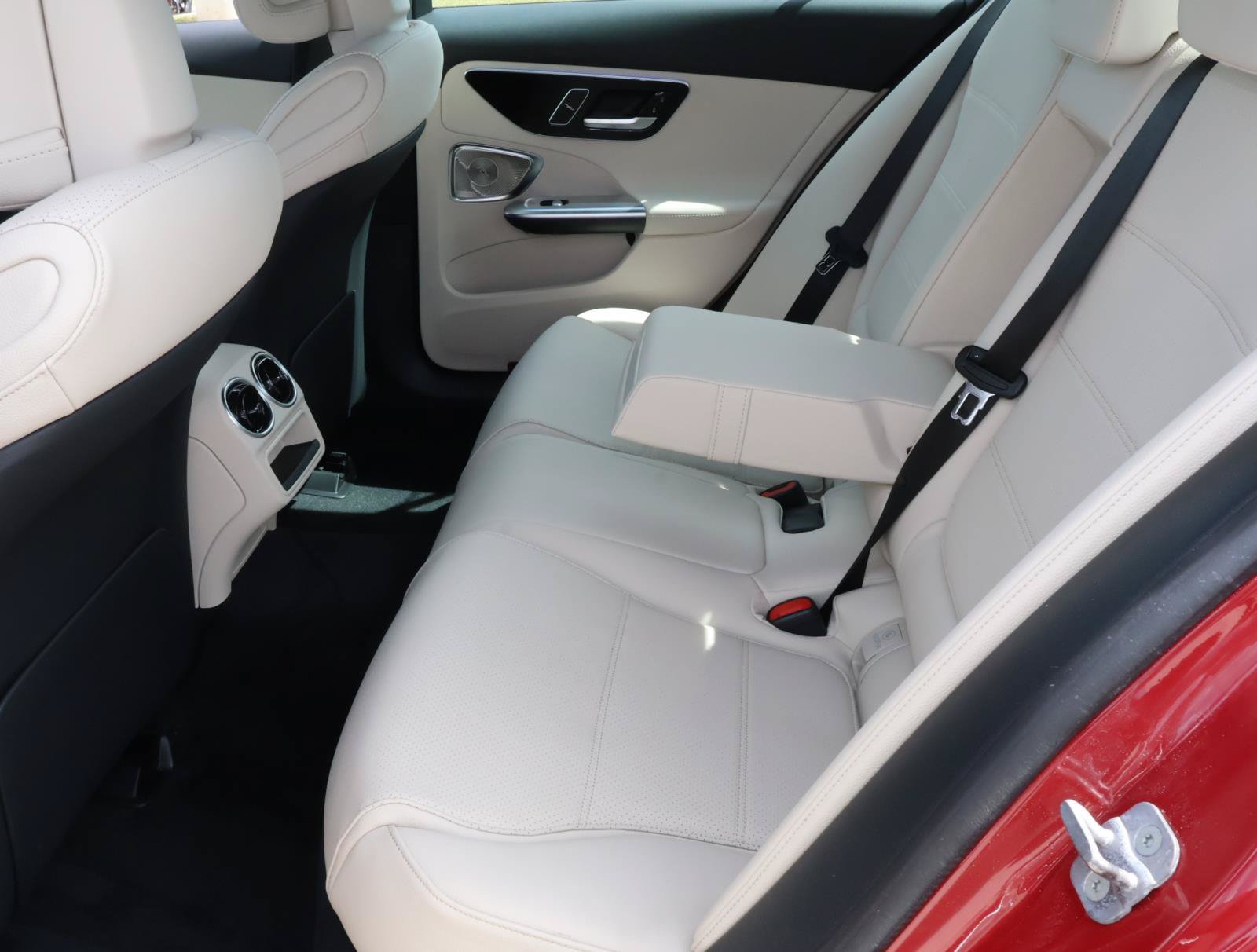 Used 2026 Mercedes-Benz C 300 Sedan image 19