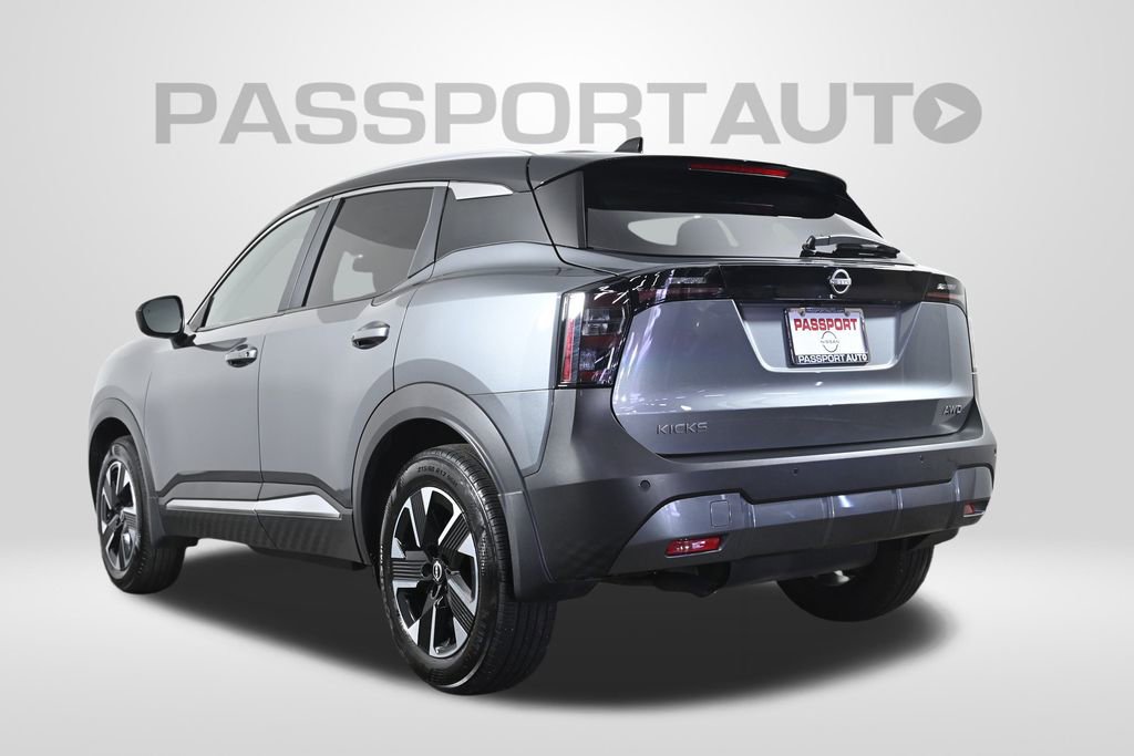 Used 2025 Nissan Kicks SV w/ SV Premium Package image 7