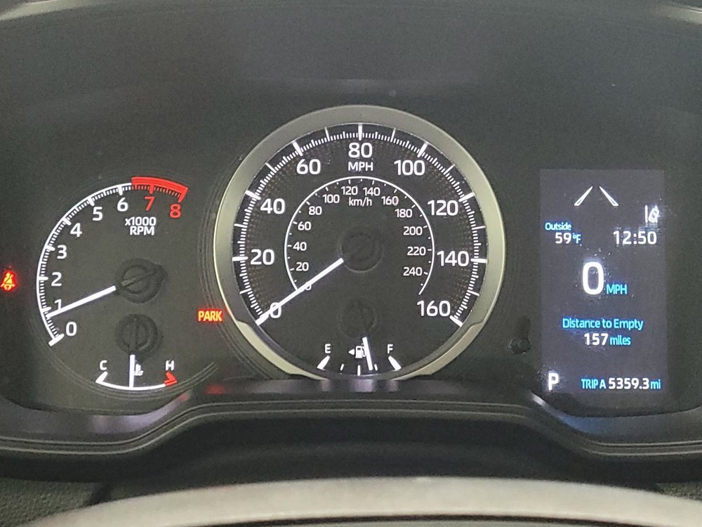 Used 2022 Toyota Corolla LE image 23