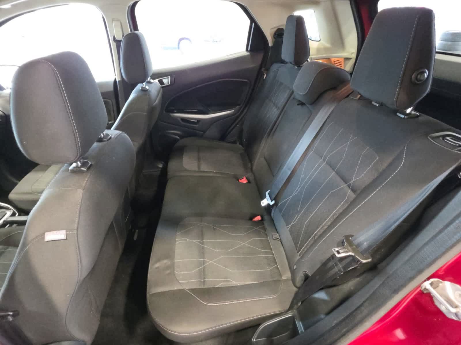 Used 2018 Ford EcoSport SE w/ SE Convenience Package AWD/4WD image 32