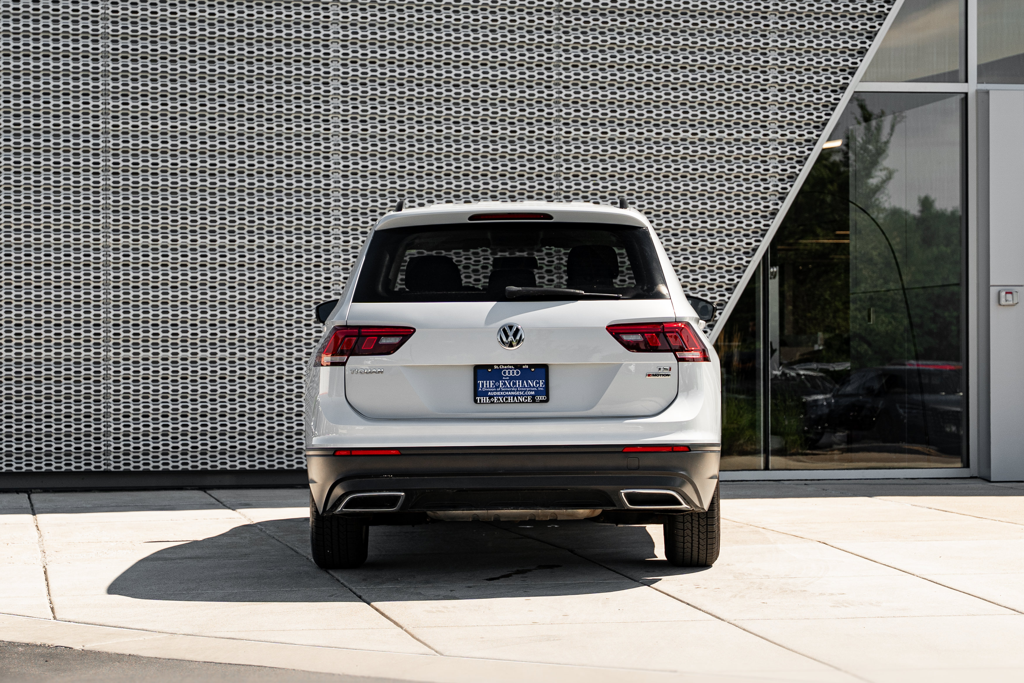Used 2018 Volkswagen Tiguan S AWD/4WD image 24