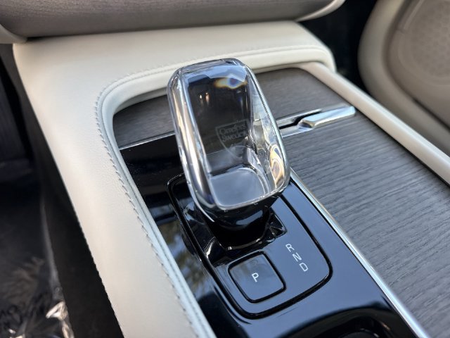 Used 2023 Volvo XC90 B6 Ultimate w/ Protection Package Premier AWD/4WD image 20