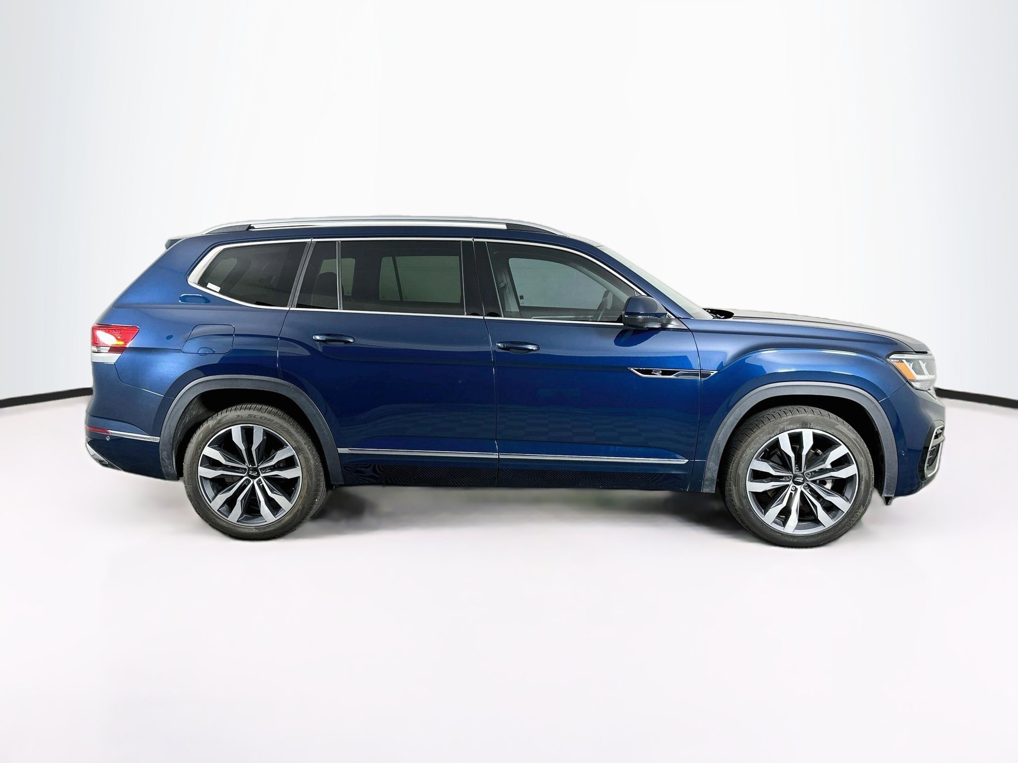 Used 2023 Volkswagen Atlas SEL Premium AWD/4WD image 10