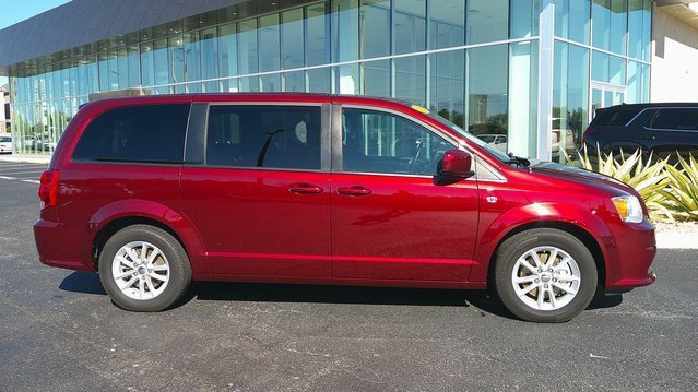 Used 2019 Dodge Grand Caravan SE image 19