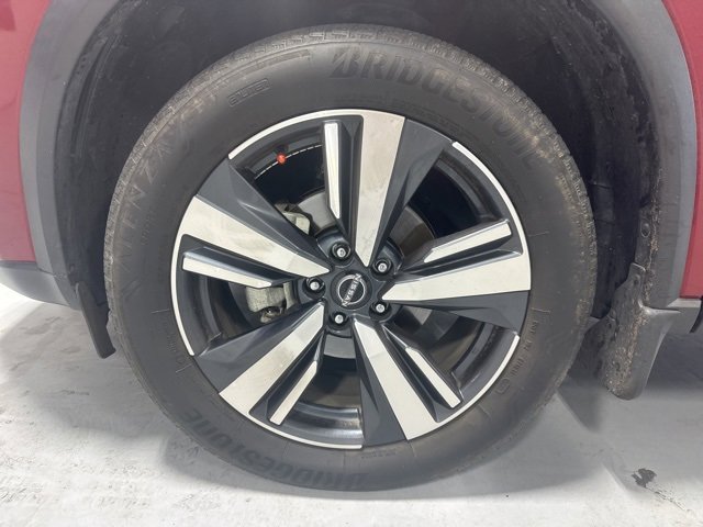 Used 2023 Nissan Rogue SL image 11