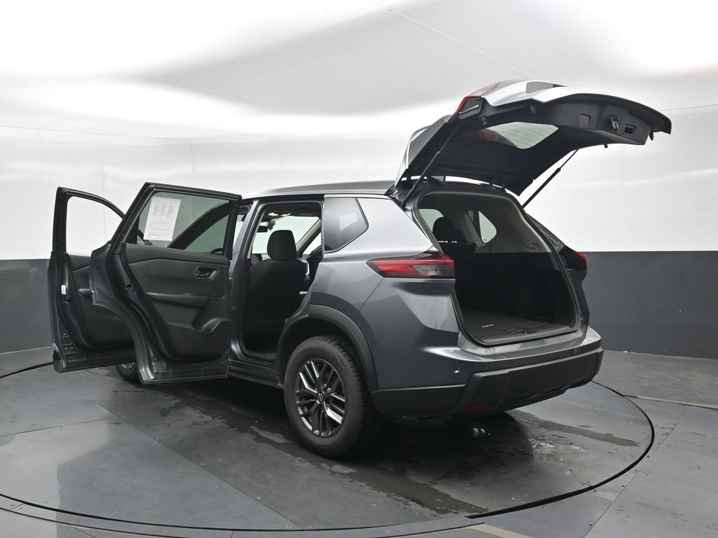 Used 2024 Nissan Rogue S AWD/4WD image 49