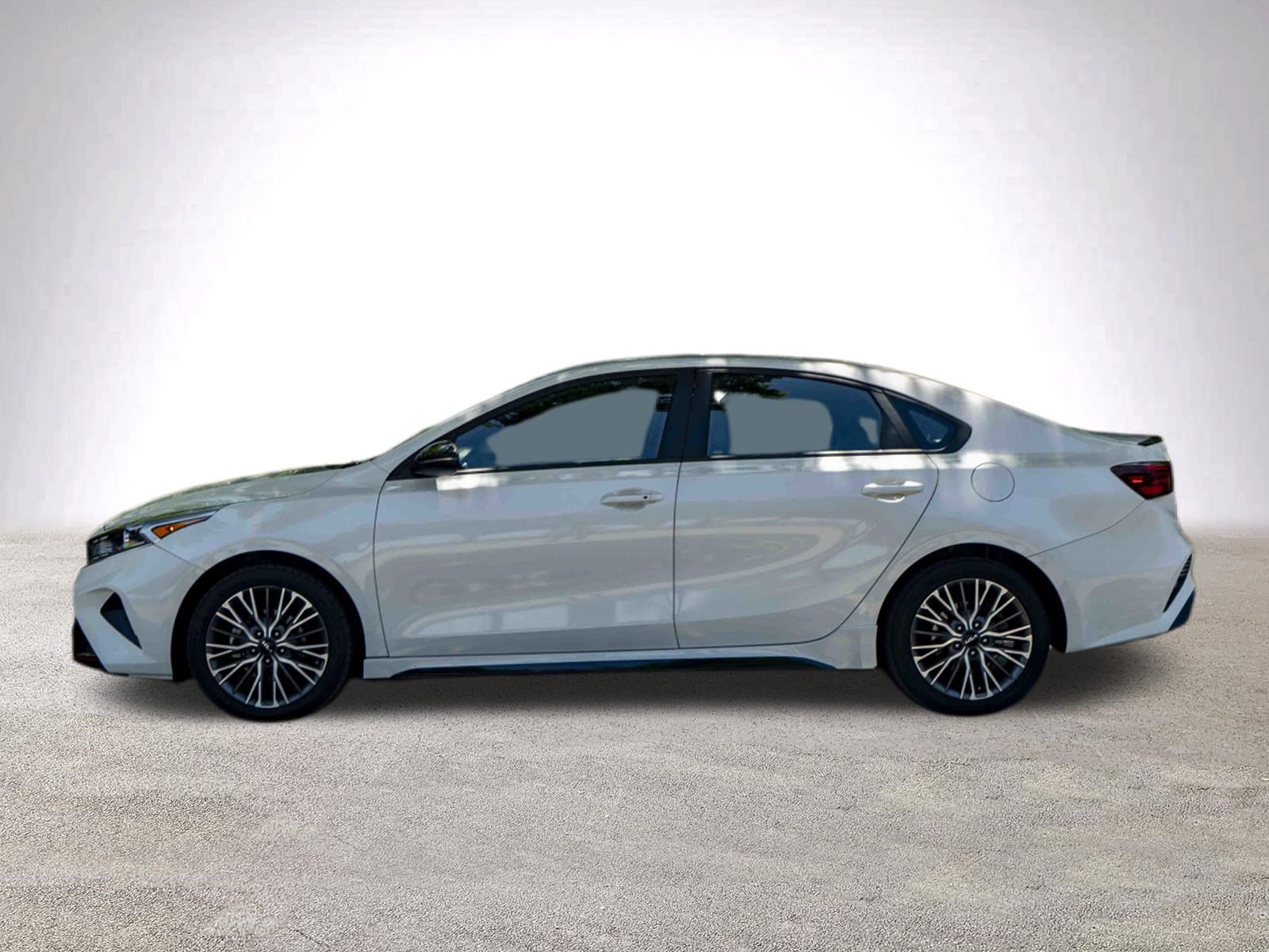 Used 2024 Kia Forte GT-Line FWD image 6