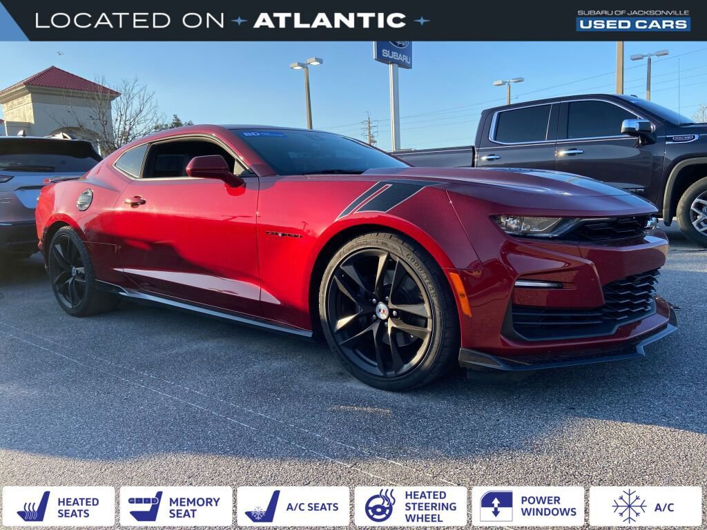 Used 2023 Chevrolet Camaro SS w/ Design Package 2