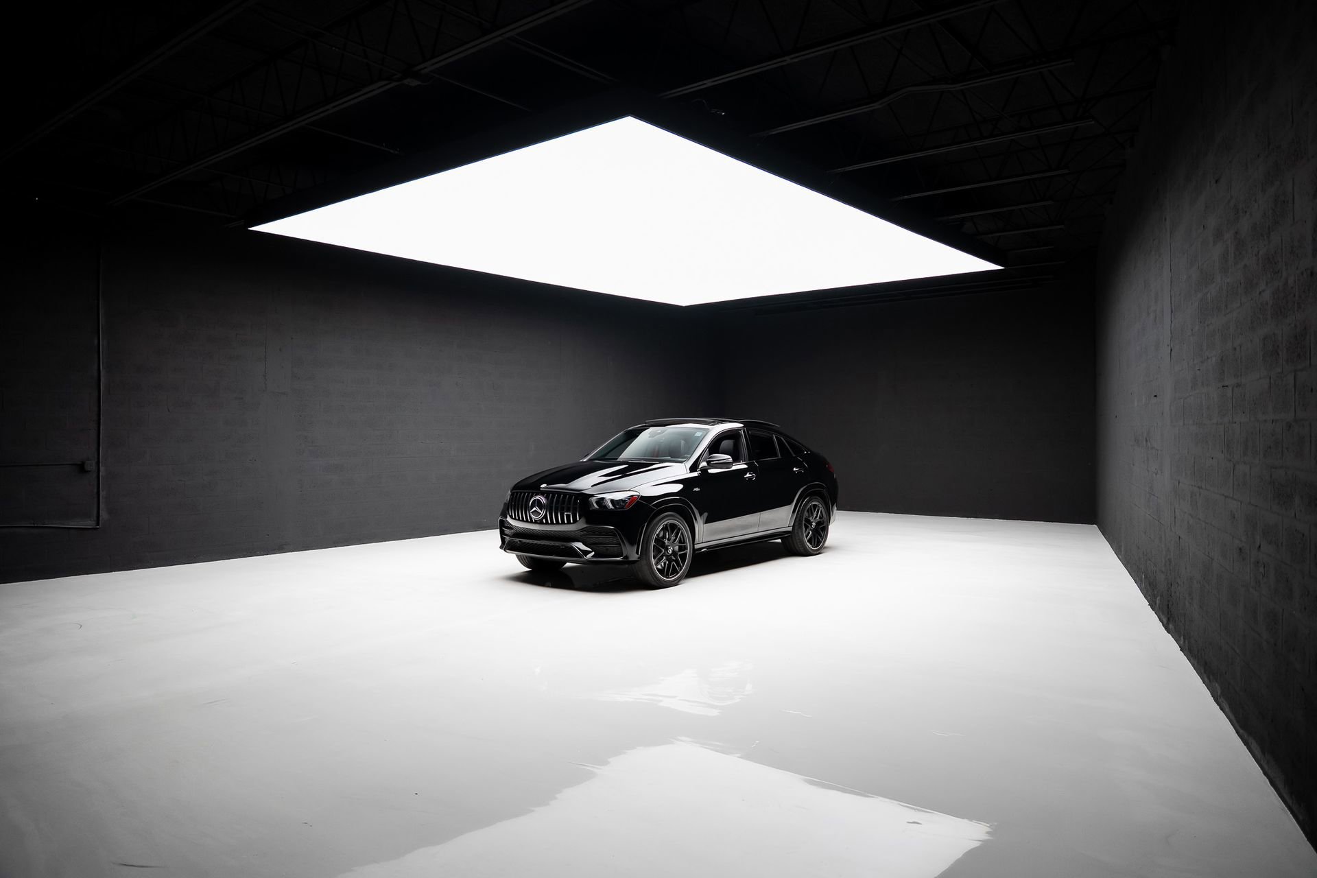 Used 2023 Mercedes-Benz GLE 53 AMG 4MATIC Coupe w/ AMG Night Package image 96