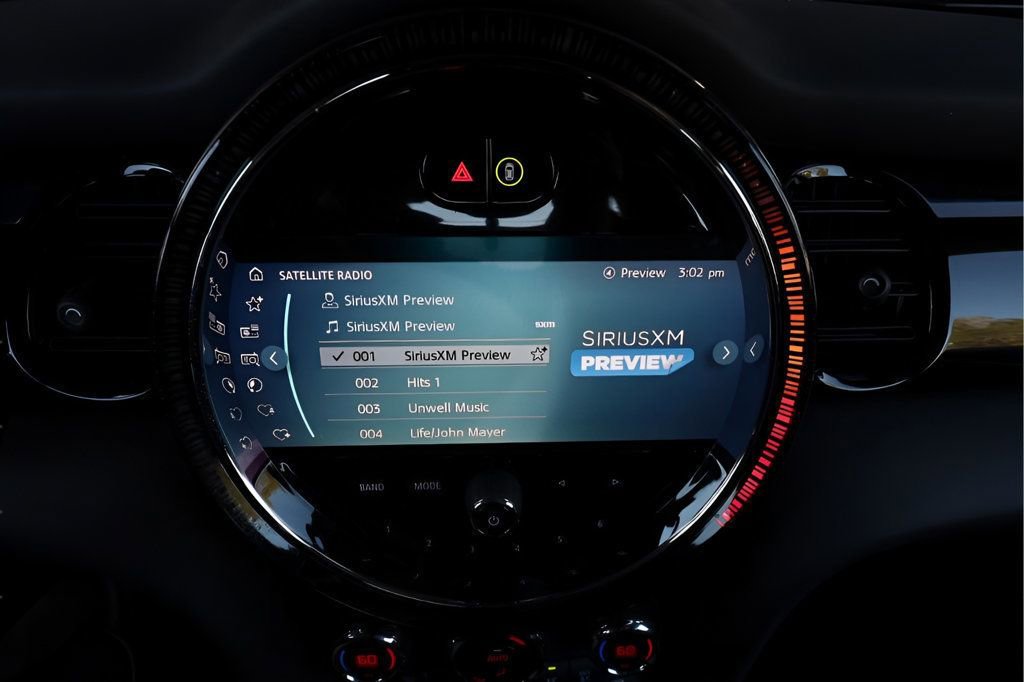 Used 2023 MINI Cooper SE image 28