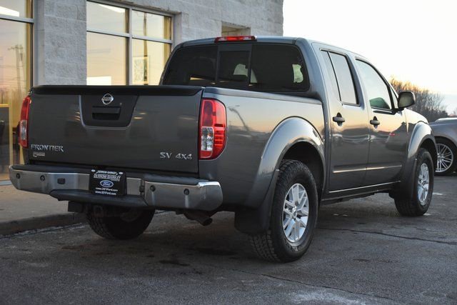 Used 2020 Nissan Frontier SV image 12