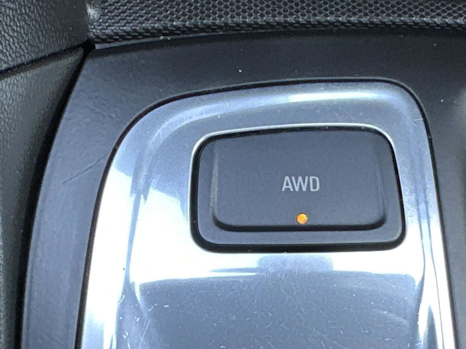 Used 2020 Chevrolet Equinox Premier image 19