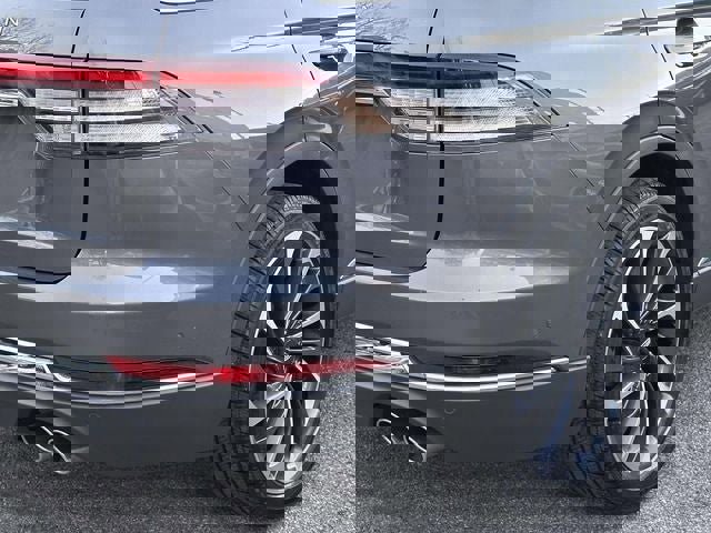 Used 2024 Lincoln Aviator Reserve w/ Elements Package Plus image 13