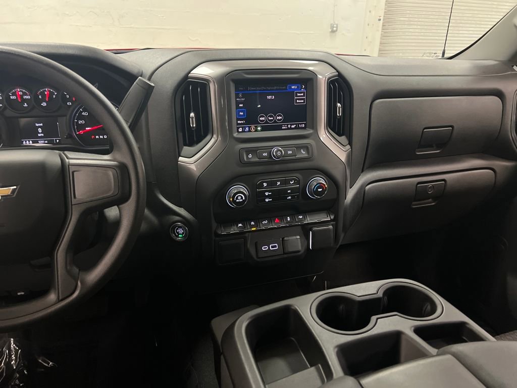 Used 2025 Chevrolet Silverado 1500 Custom image 19