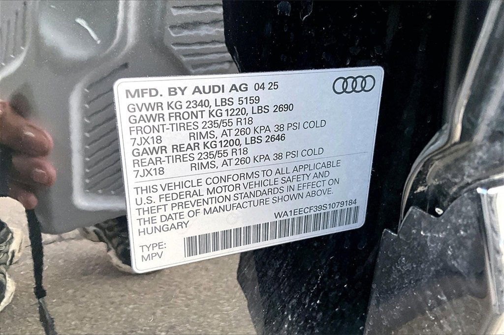Used 2025 Audi Q3 2.0T Premium Plus w/ Premium Plus Package image 19