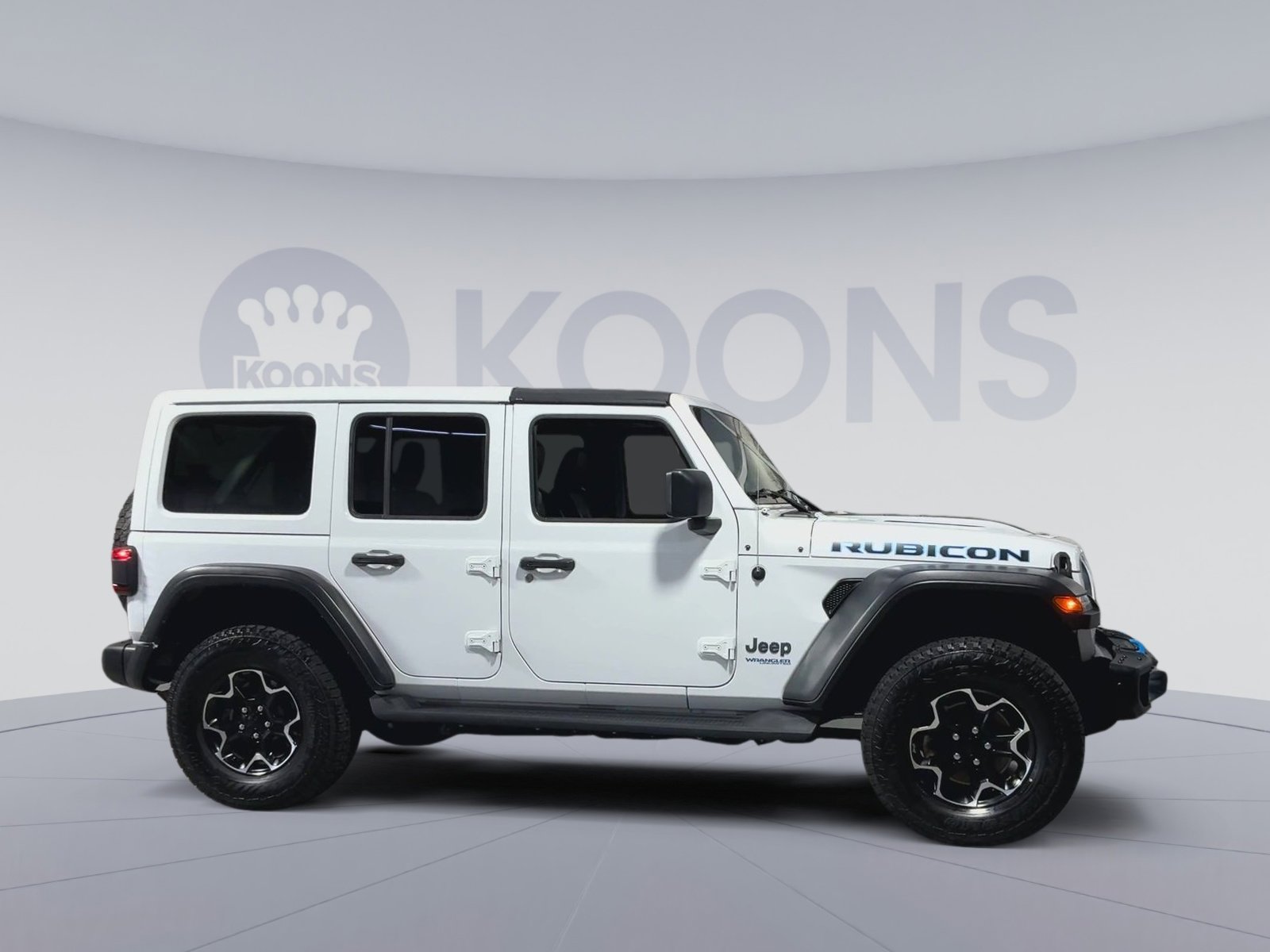 Used 2021 Jeep Wrangler Unlimited Rubicon 4xe w/ Steel Bumper Group image 4