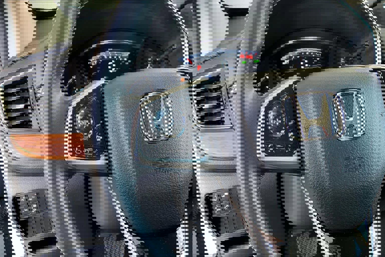 Used 2022 Honda CR-V Touring image 24