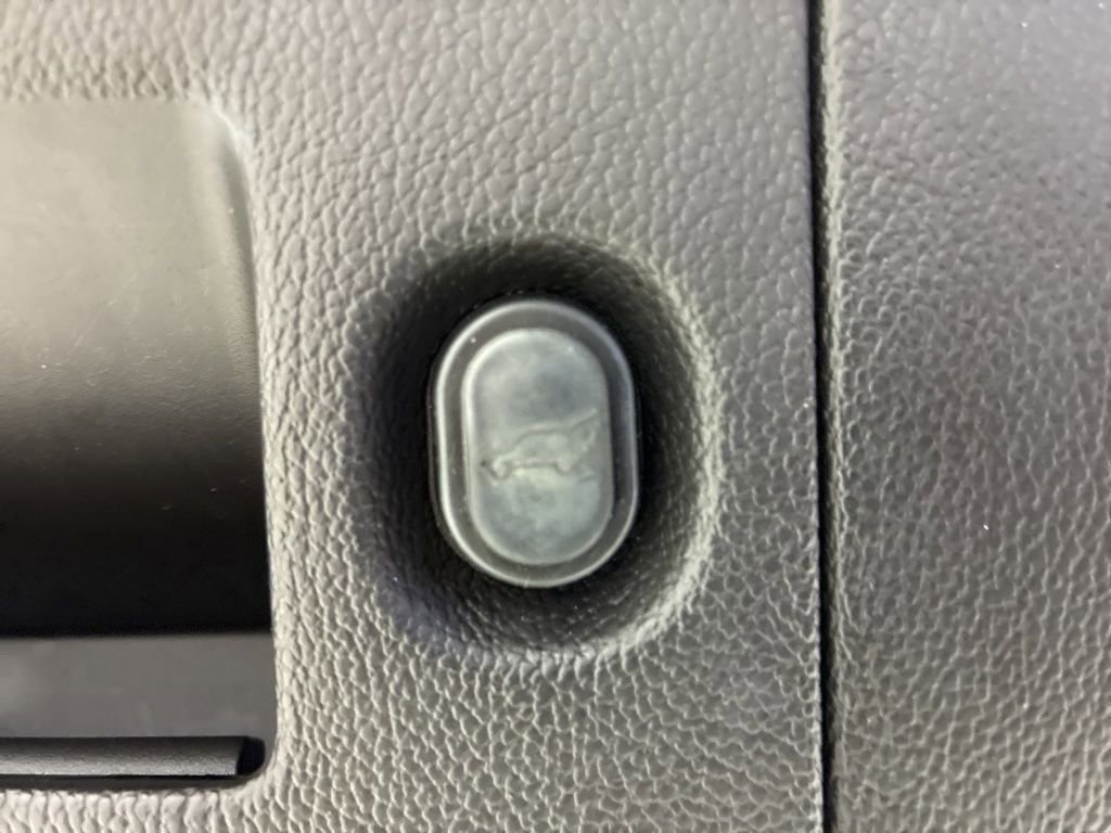 Used 2015 Chevrolet Tahoe LT AWD/4WD image 43