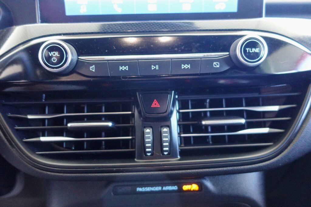 Used 2023 Ford Escape ST-Line image 20