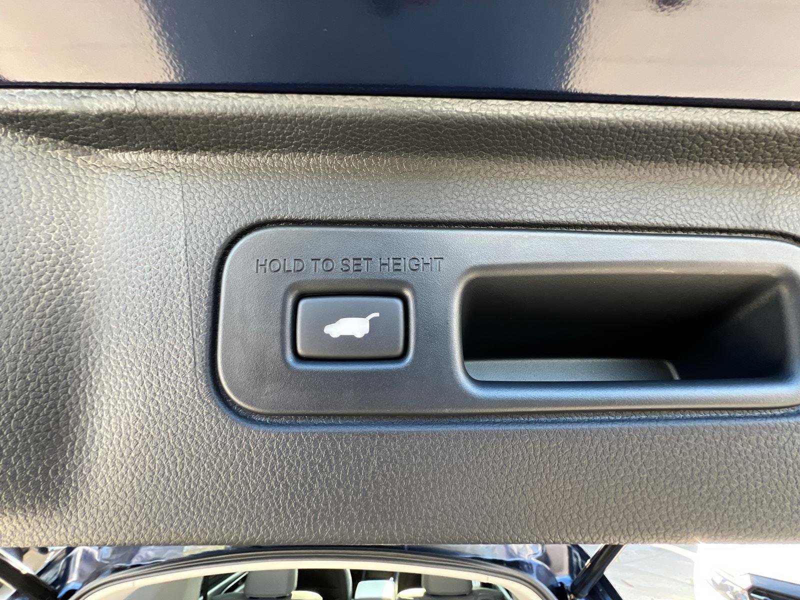 New 2025 Honda Pilot Touring image 37