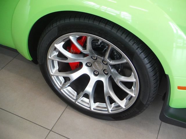 Used 2023 Dodge Challenger SRT Hellcat RWD image 13