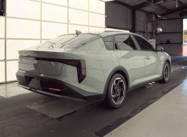 Certified 2025 Kia K4 EX FWD image 5