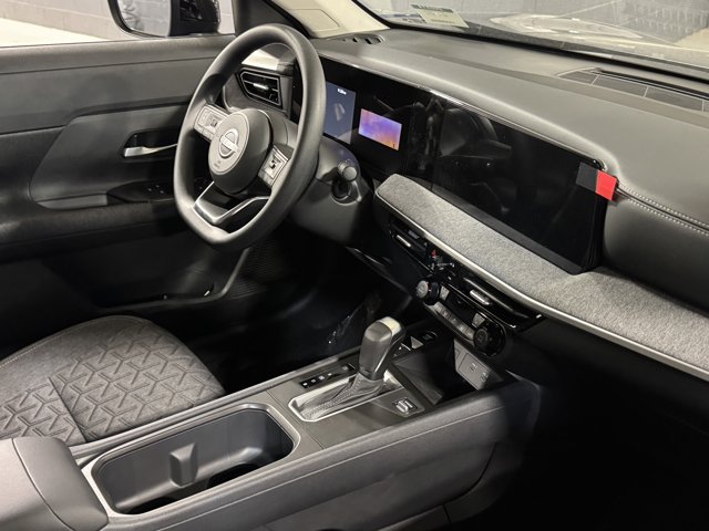 New 2026 Nissan Kicks SV w/ Cold Weather Package AWD/4WD image 7