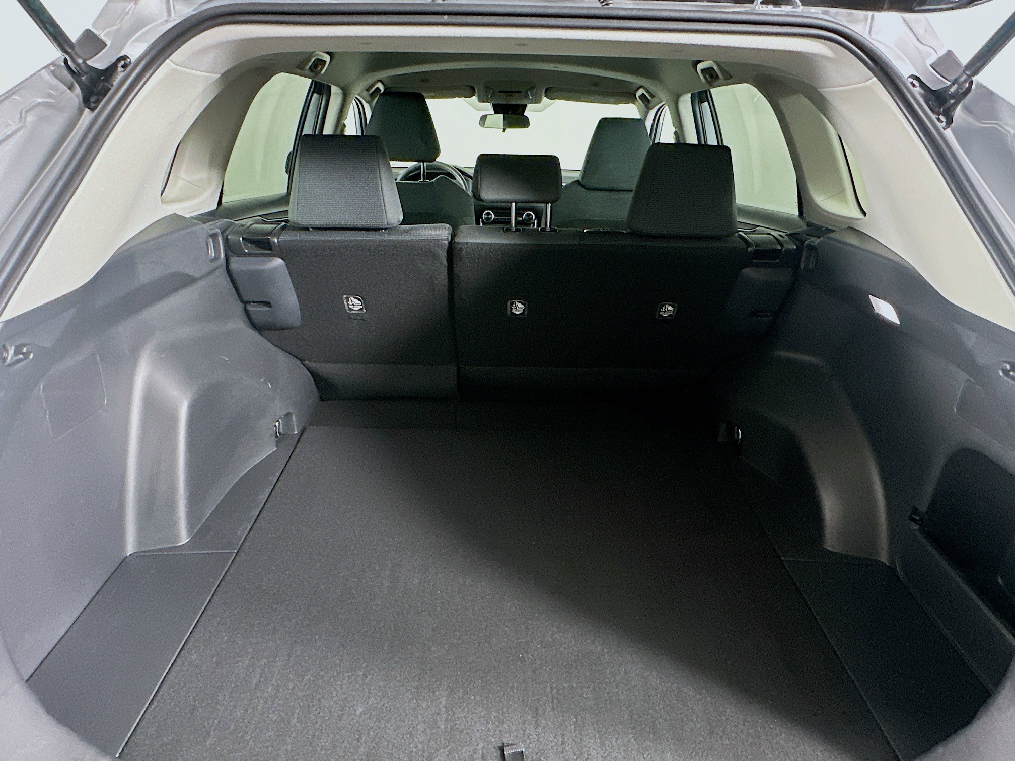 Used 2025 Toyota RAV4 LE image 29