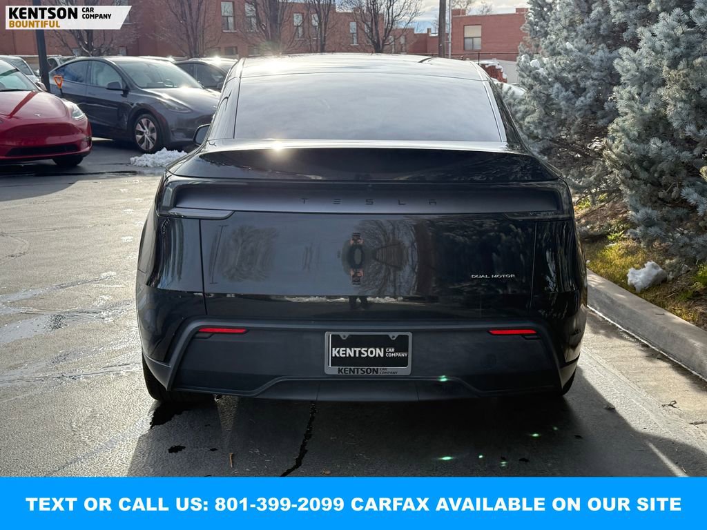 Used 2026 Tesla Model Y AWD image 7