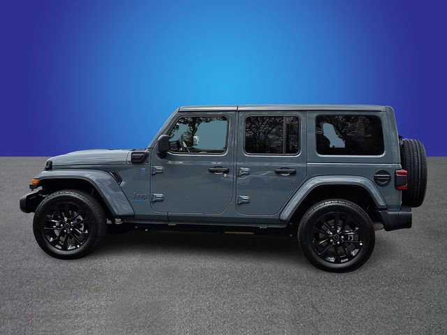 Used 2025 Jeep Wrangler Unlimited Sahara w/ Safety Group image 7