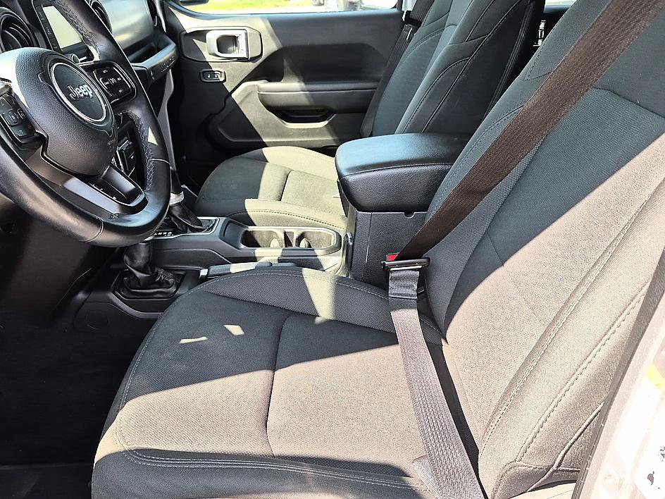 Used 2019 Jeep Wrangler Unlimited Sport S AWD/4WD image 15