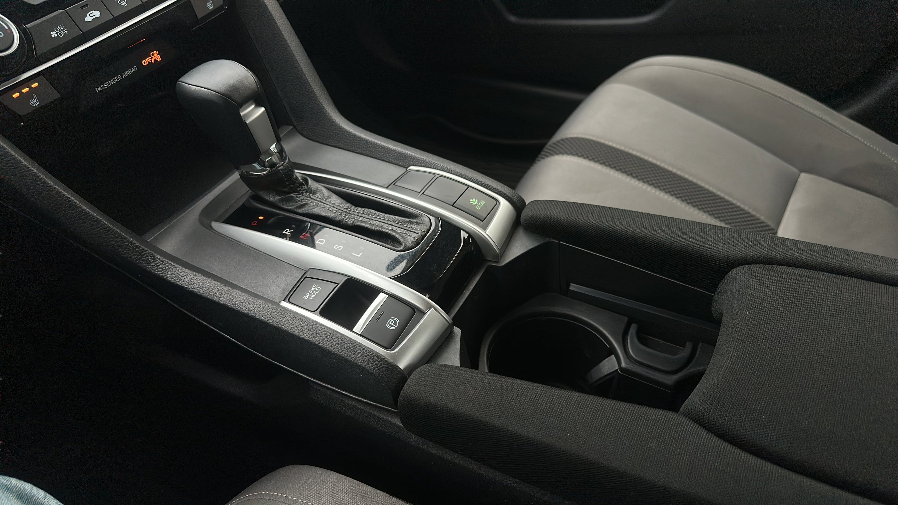 Used 2019 Honda Civic EX image 19