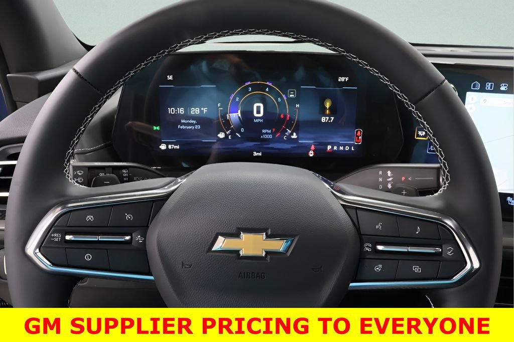 New 2026 Chevrolet Traverse LT w/ Sun and Wheel Package image 14