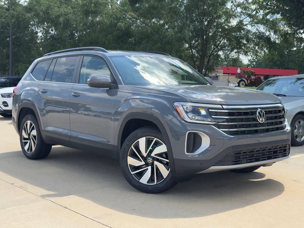 New 2026 Volkswagen Atlas SE