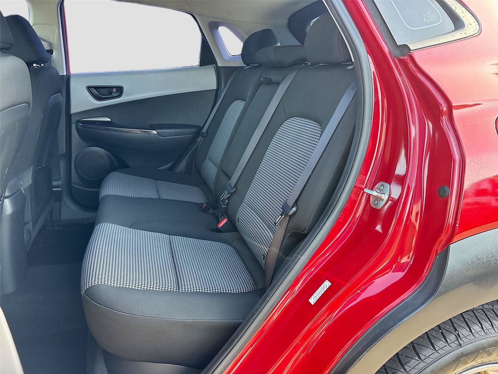 Used 2019 Hyundai Kona SE FWD image 22