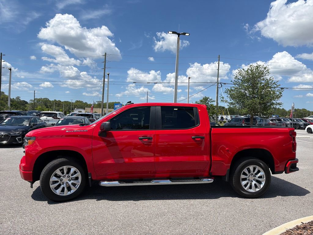 Used 2024 Chevrolet Silverado 1500 Custom RWD image 4