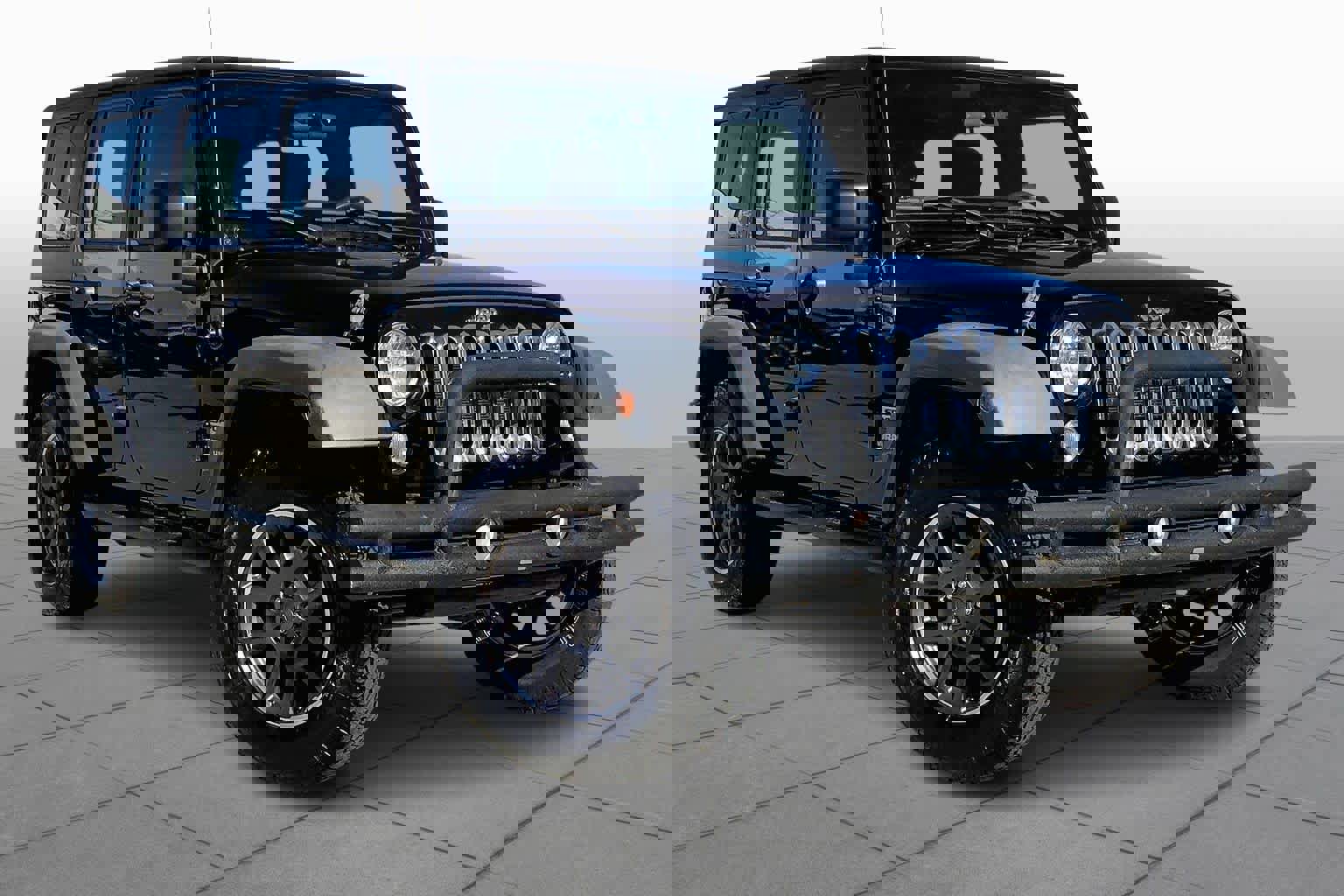 Used 2016 Jeep Wrangler Unlimited Sport image 2