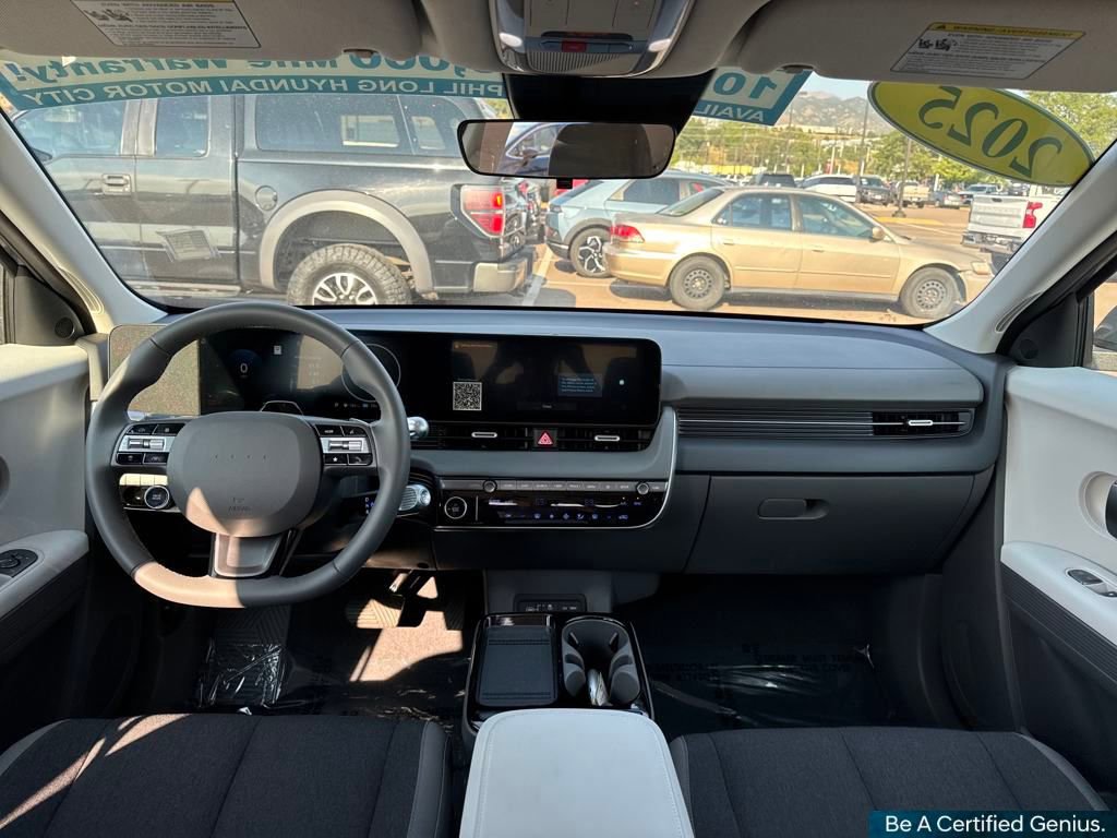 Used 2025 Hyundai Ioniq 5 SE image 43