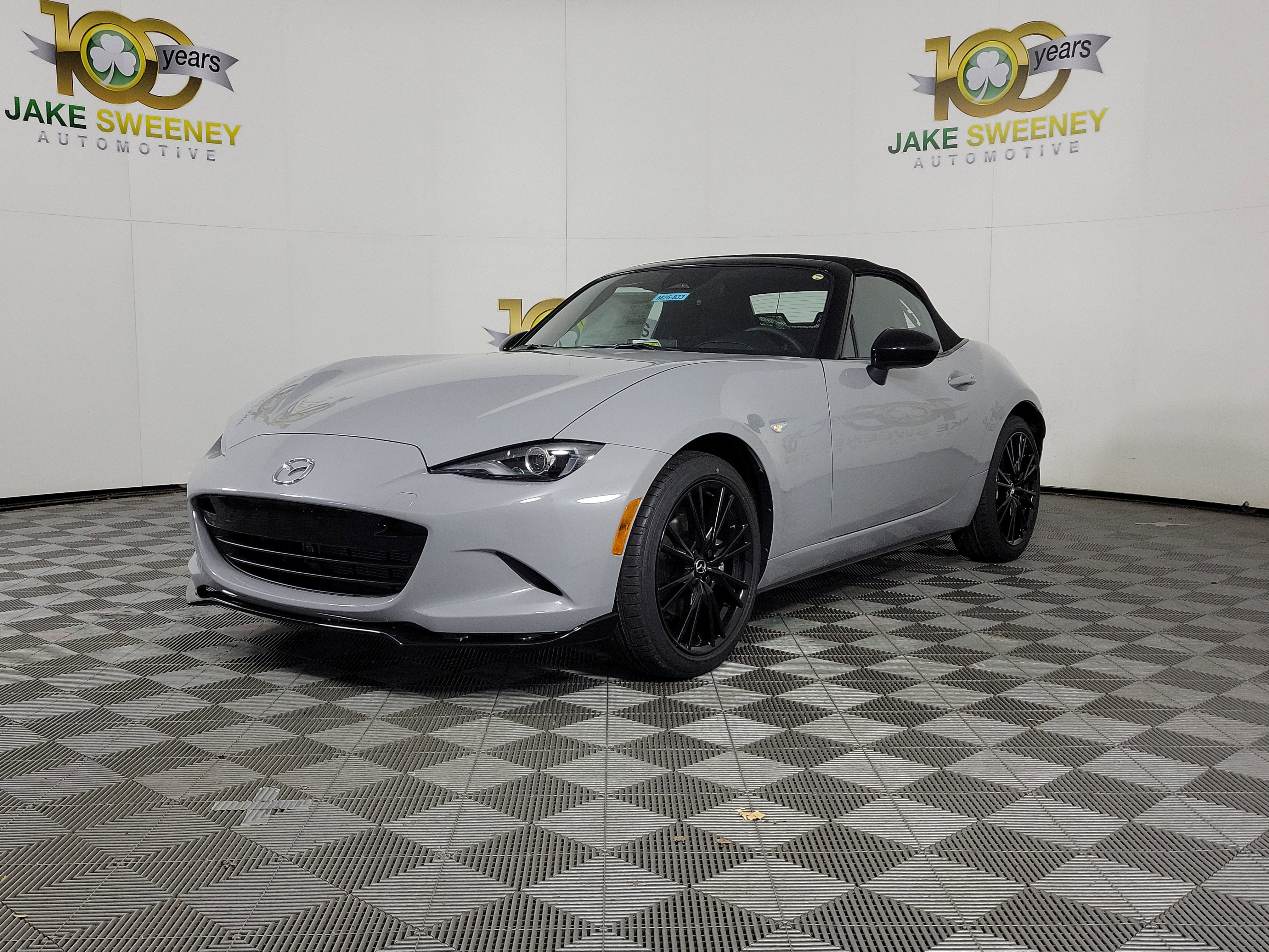 New 2025 MAZDA MX-5 Miata Club w/ Weather Package image 4