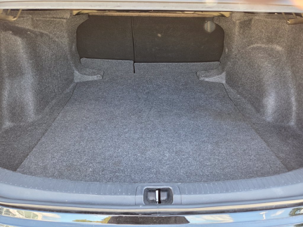 Used 2025 Toyota Corolla LE FWD image 25