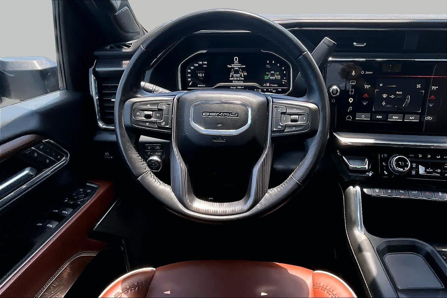 Used 2024 GMC Sierra 3500 Denali Ultimate AWD/4WD image 6