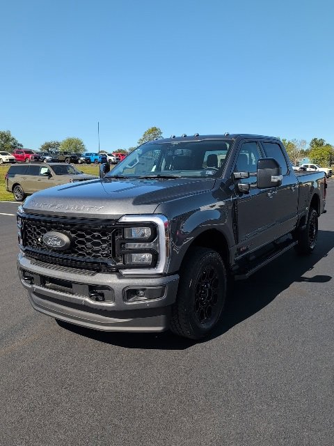 New 2026 Ford F250 4x4 Crew Cab Super Duty video 1