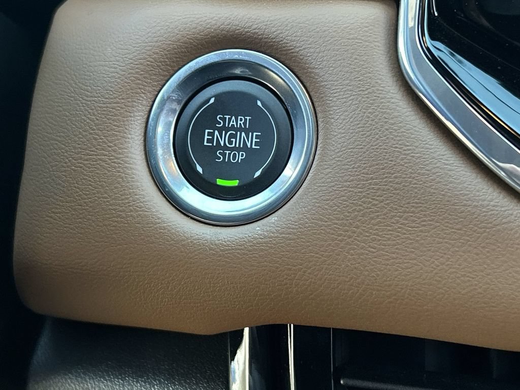 Used 2026 GMC Canyon AT4 w/ Nightfall Essentials Package AWD/4WD image 17