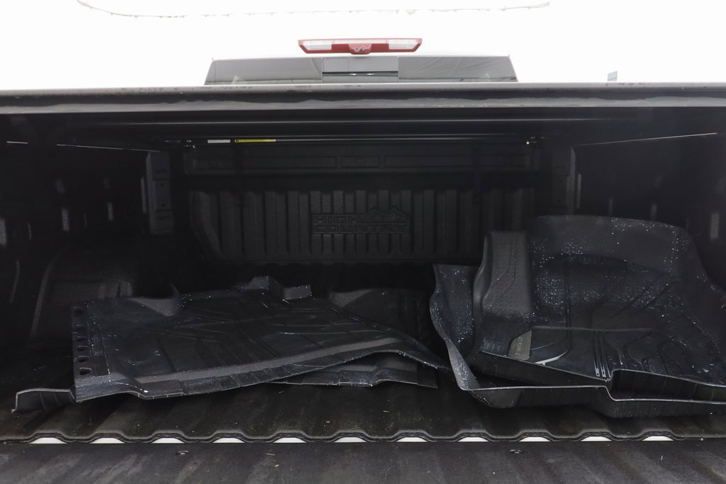 Certified 2024 Chevrolet Silverado 1500 High Country w/ High Country Premium Package image 18